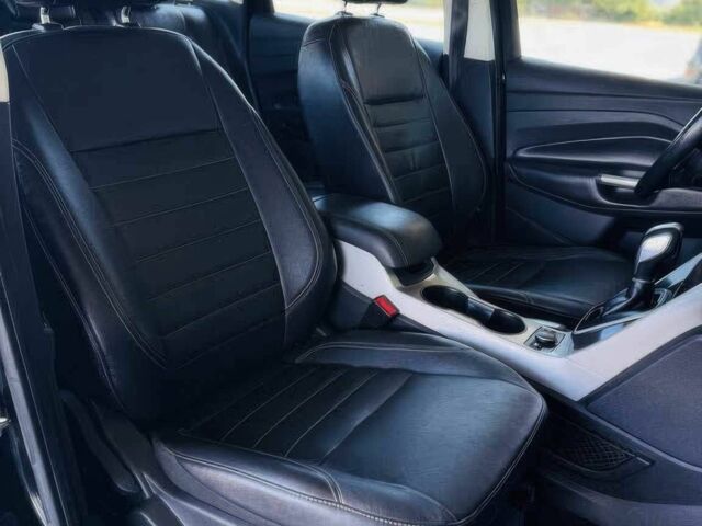 Чорний Форд Сі-Макс, об'ємом двигуна 2 л та пробігом 78 тис. км за 8000 $, фото 5 на Automoto.ua