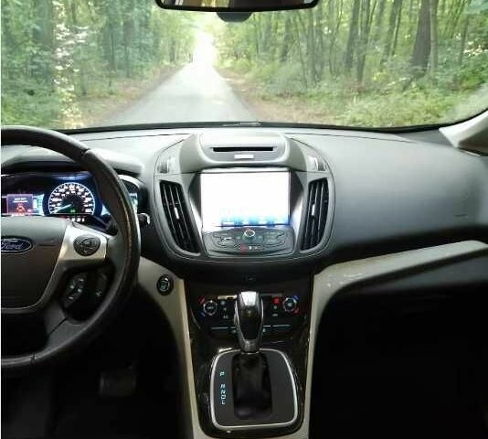 Черный Форд Си-Макс, объемом двигателя 2 л и пробегом 132 тыс. км за 8300 $, фото 9 на Automoto.ua