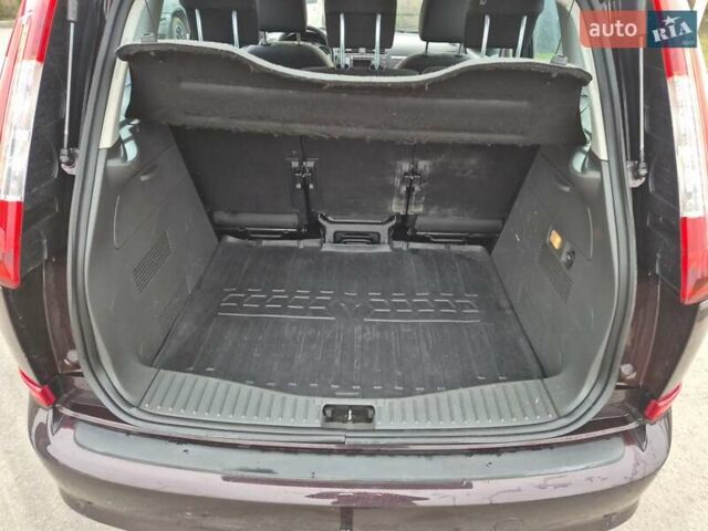 Фиолетовый Форд Си-Макс, объемом двигателя 1.8 л и пробегом 247 тыс. км за 6000 $, фото 21 на Automoto.ua