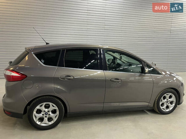 Коричневый Форд Си-Макс, объемом двигателя 1.6 л и пробегом 233 тыс. км за 8650 $, фото 38 на Automoto.ua