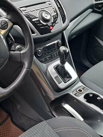 Коричневий Форд Сі-Макс, об'ємом двигуна 2 л та пробігом 115 тис. км за 10000 $, фото 10 на Automoto.ua