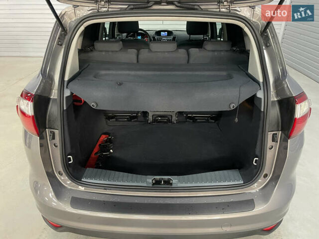 Коричневый Форд Си-Макс, объемом двигателя 1.6 л и пробегом 233 тыс. км за 8650 $, фото 9 на Automoto.ua