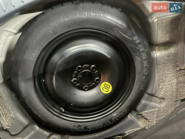 Коричневый Форд Си-Макс, объемом двигателя 1.6 л и пробегом 233 тыс. км за 8650 $, фото 7 на Automoto.ua