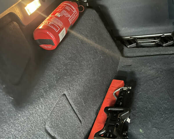 Коричневый Форд Си-Макс, объемом двигателя 1.6 л и пробегом 233 тыс. км за 8650 $, фото 10 на Automoto.ua