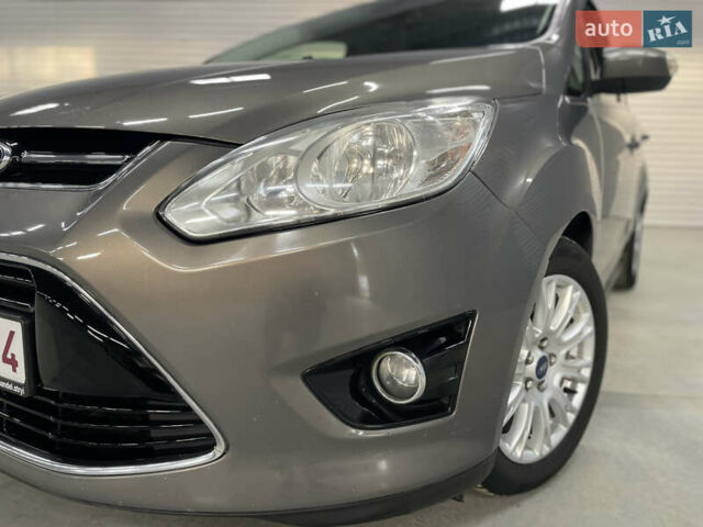 Коричневий Форд Сі-Макс, об'ємом двигуна 1.6 л та пробігом 229 тис. км за 9700 $, фото 6 на Automoto.ua