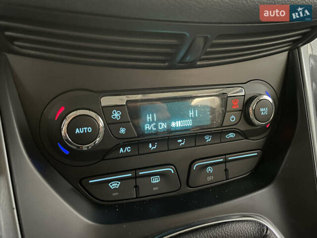 Коричневий Форд Сі-Макс, об'ємом двигуна 1.6 л та пробігом 229 тис. км за 9700 $, фото 28 на Automoto.ua