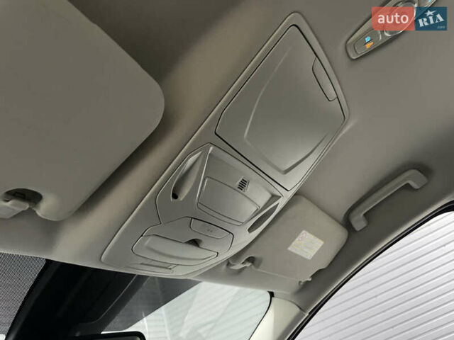 Коричневий Форд Сі-Макс, об'ємом двигуна 1.6 л та пробігом 229 тис. км за 9700 $, фото 42 на Automoto.ua