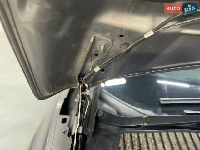 Коричневий Форд Сі-Макс, об'ємом двигуна 1.6 л та пробігом 229 тис. км за 9700 $, фото 52 на Automoto.ua