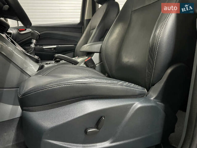 Коричневий Форд Сі-Макс, об'ємом двигуна 1.6 л та пробігом 229 тис. км за 9700 $, фото 39 на Automoto.ua