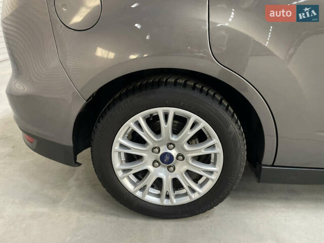 Коричневий Форд Сі-Макс, об'ємом двигуна 1.6 л та пробігом 229 тис. км за 9700 $, фото 13 на Automoto.ua