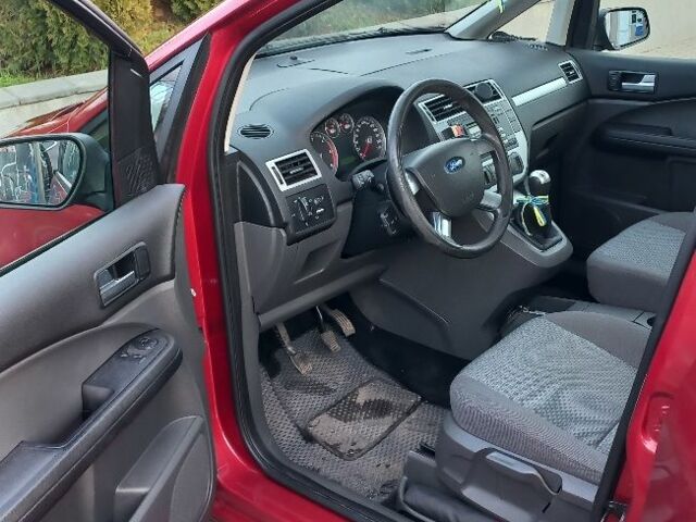 Красный Форд Си-Макс, объемом двигателя 1.8 л и пробегом 182 тыс. км за 6800 $, фото 10 на Automoto.ua