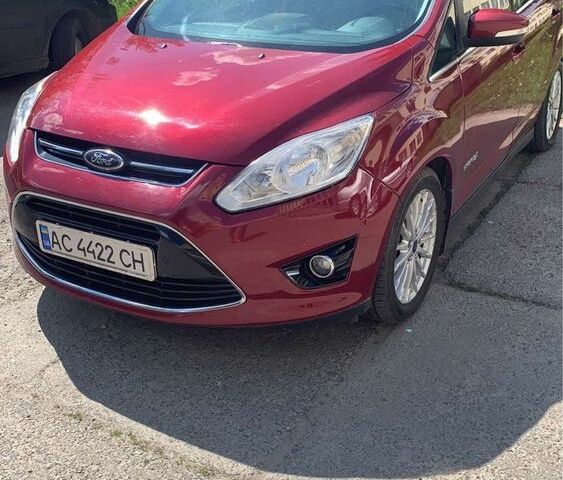 Красный Форд Си-Макс, объемом двигателя 2 л и пробегом 215 тыс. км за 9950 $, фото 10 на Automoto.ua