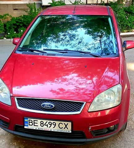 Красный Форд Си-Макс, объемом двигателя 1.8 л и пробегом 354 тыс. км за 5000 $, фото 1 на Automoto.ua