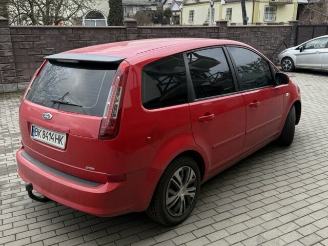 Красный Форд Си-Макс, объемом двигателя 1.6 л и пробегом 208 тыс. км за 5900 $, фото 1 на Automoto.ua