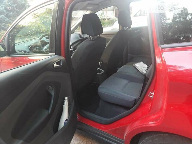 Красный Форд Си-Макс, объемом двигателя 2 л и пробегом 238 тыс. км за 8100 $, фото 1 на Automoto.ua