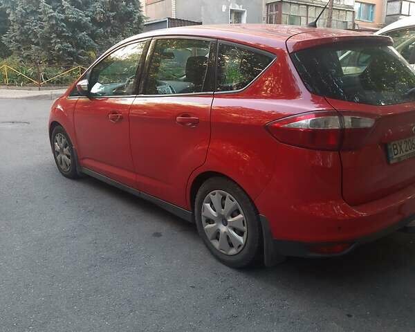 Красный Форд Си-Макс, объемом двигателя 2 л и пробегом 238 тыс. км за 8100 $, фото 3 на Automoto.ua