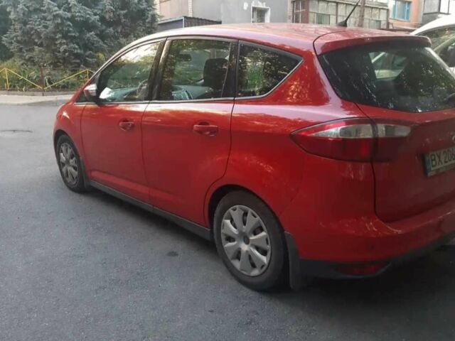Красный Форд Си-Макс, объемом двигателя 2 л и пробегом 359 тыс. км за 8500 $, фото 2 на Automoto.ua