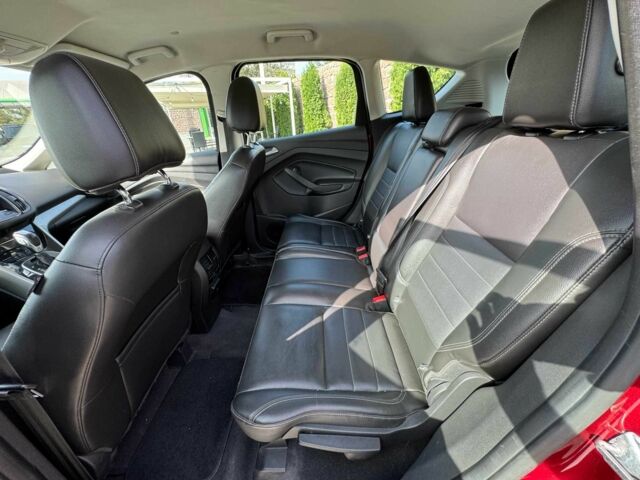 Красный Форд Си-Макс, объемом двигателя 2 л и пробегом 83 тыс. км за 11500 $, фото 20 на Automoto.ua