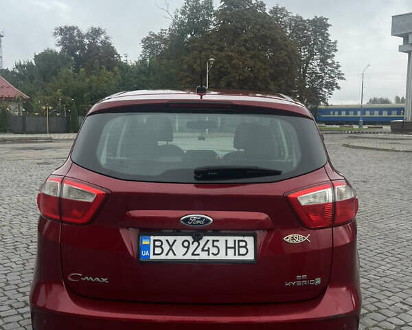 Червоний Форд Сі-Макс, об'ємом двигуна 2 л та пробігом 227 тис. км за 10500 $, фото 2 на Automoto.ua