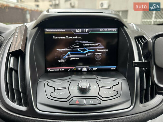 Форд Сі-Макс 2013 у Києві на Automoto.ua Червоний Форд Сі-Макс, об'ємом двигуна 2 л та пробігом 216 тис. км за 8999 $, фото 18 на Automoto.ua