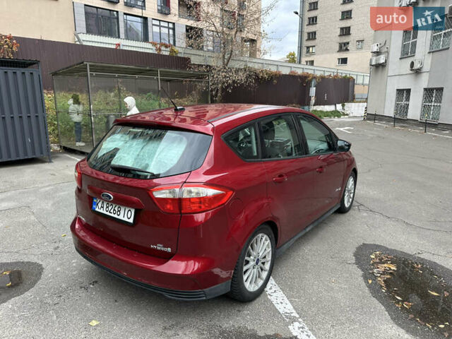 Форд Сі-Макс 2013 у Києві на Automoto.ua Червоний Форд Сі-Макс, об'ємом двигуна 2 л та пробігом 216 тис. км за 8999 $, фото 4 на Automoto.ua