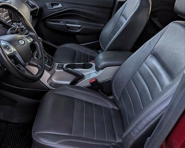 Форд Си-Макс 2013 в Виннице на Automoto.ua Красный Форд Си-Макс, объемом двигателя 2 л и пробегом 129 тыс. км за 10250 $, фото 2 на Automoto.ua