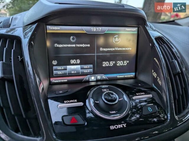 Форд Си-Макс 2013 в Виннице на Automoto.ua Красный Форд Си-Макс, объемом двигателя 2 л и пробегом 129 тыс. км за 10250 $, фото 15 на Automoto.ua