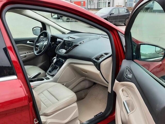 Красный Форд Си-Макс, объемом двигателя 2 л и пробегом 89 тыс. км за 5000 $, фото 9 на Automoto.ua