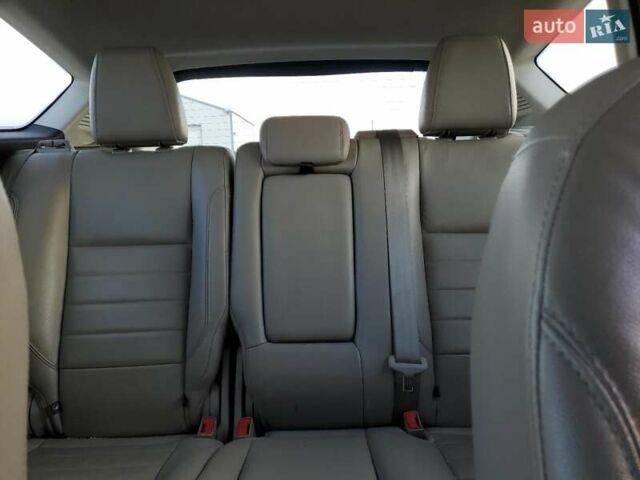 Червоний Форд Сі-Макс, об'ємом двигуна 2 л та пробігом 231 тис. км за 12300 $, фото 10 на Automoto.ua