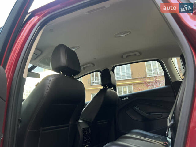 Форд Сі-Макс 2015 у Львові на Automoto.ua Червоний Форд Сі-Макс, об'ємом двигуна 2 л та пробігом 140 тис. км за 11499 $, фото 17 на Automoto.ua