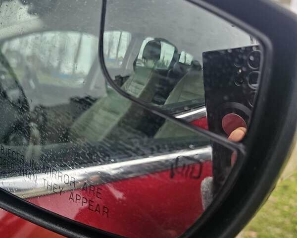 Червоний Форд Сі-Макс, об'ємом двигуна 2 л та пробігом 231 тис. км за 12300 $, фото 17 на Automoto.ua