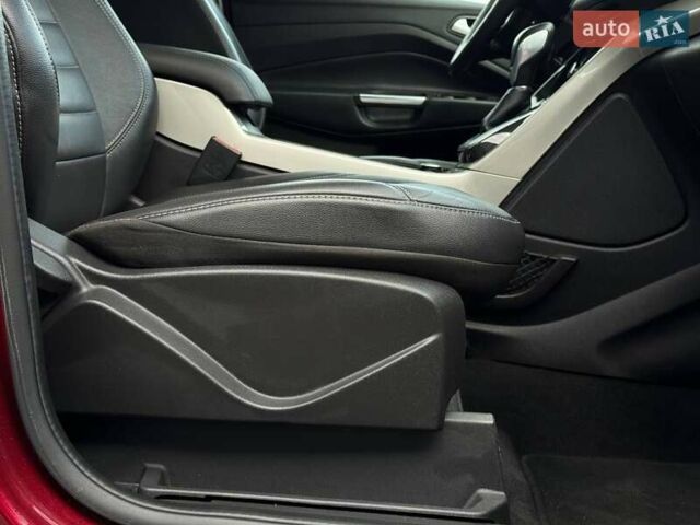 Форд Си-Макс 2016 в Ровно на Automoto.ua Красный Форд Си-Макс, объемом двигателя 2 л и пробегом 177 тыс. км за 13500 $, фото 60 на Automoto.ua