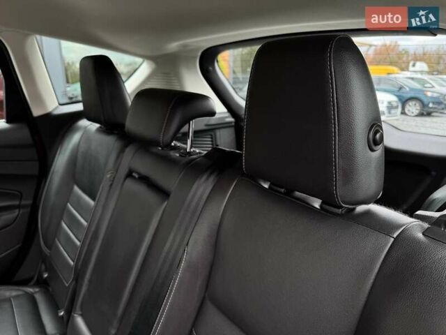 Форд Си-Макс 2016 в Ровно на Automoto.ua Красный Форд Си-Макс, объемом двигателя 2 л и пробегом 177 тыс. км за 13500 $, фото 66 на Automoto.ua