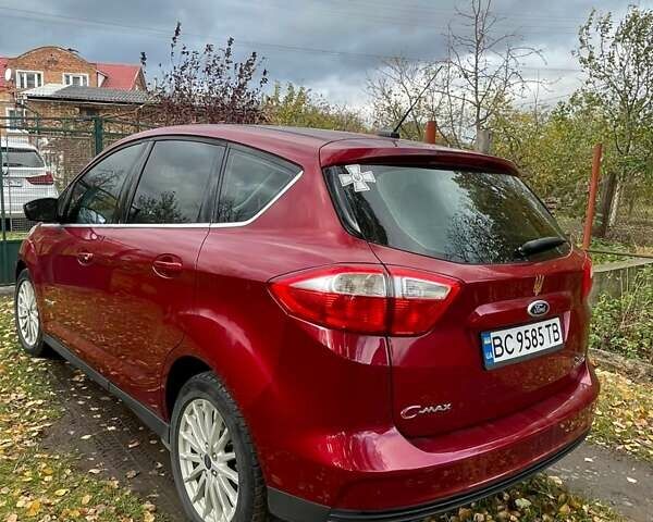 Красный Форд Си-Макс, объемом двигателя 2 л и пробегом 75 тыс. км за 15000 $, фото 5 на Automoto.ua