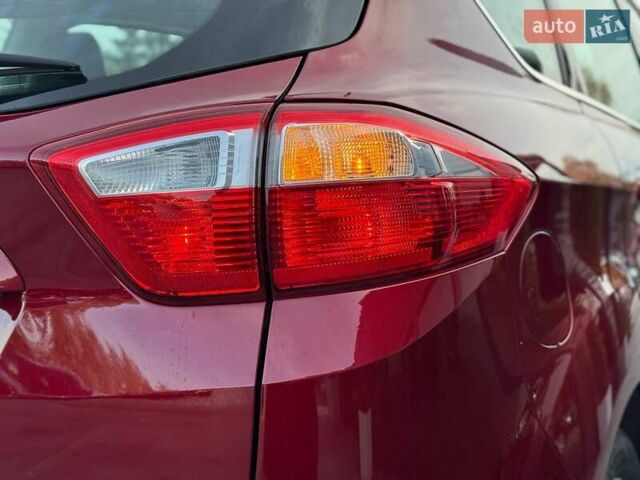 Форд Си-Макс 2016 в Ровно на Automoto.ua Красный Форд Си-Макс, объемом двигателя 2 л и пробегом 177 тыс. км за 13500 $, фото 17 на Automoto.ua