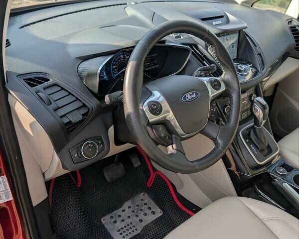 Червоний Форд Сі-Макс, об'ємом двигуна 2 л та пробігом 130 тис. км за 15500 $, фото 11 на Automoto.ua