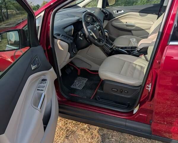 Червоний Форд Сі-Макс, об'ємом двигуна 2 л та пробігом 130 тис. км за 15500 $, фото 3 на Automoto.ua