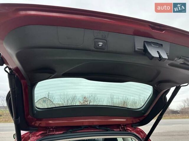 Красный Форд Си-Макс, объемом двигателя 2 л и пробегом 81 тыс. км за 14200 $, фото 28 на Automoto.ua