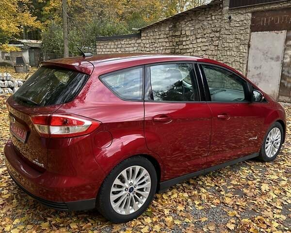Красный Форд Си-Макс, объемом двигателя 0 л и пробегом 47 тыс. км за 14500 $, фото 3 на Automoto.ua