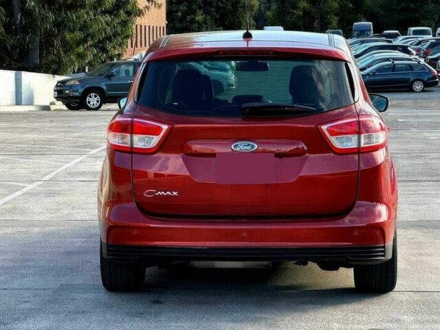 Красный Форд Си-Макс, объемом двигателя 2 л и пробегом 43 тыс. км за 6700 $, фото 6 на Automoto.ua