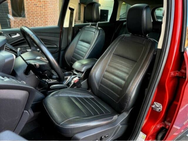 Красный Форд Си-Макс, объемом двигателя 2 л и пробегом 43 тыс. км за 6700 $, фото 8 на Automoto.ua