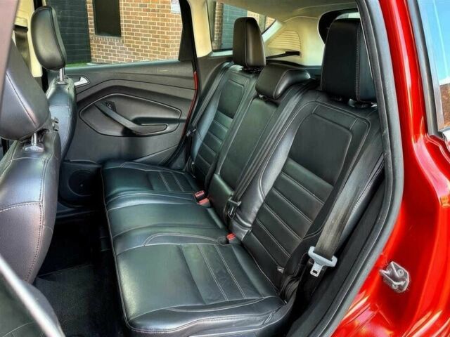 Красный Форд Си-Макс, объемом двигателя 2 л и пробегом 43 тыс. км за 6700 $, фото 10 на Automoto.ua