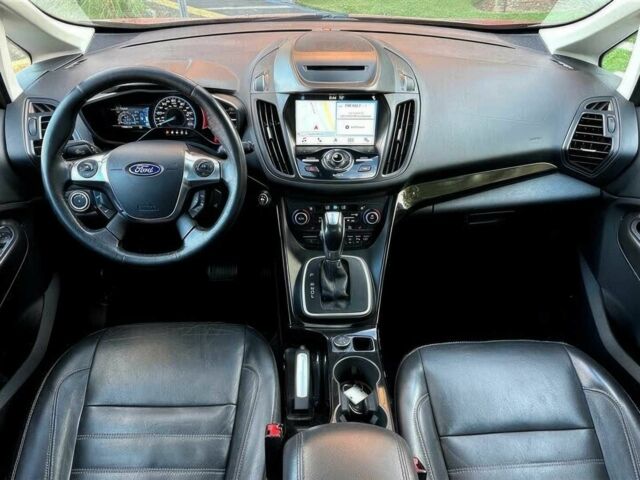 Красный Форд Си-Макс, объемом двигателя 2 л и пробегом 43 тыс. км за 6700 $, фото 9 на Automoto.ua