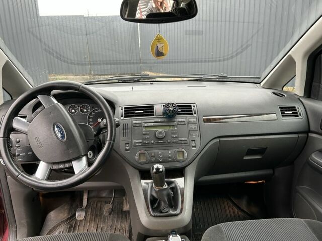 Червоний Форд Сі-Макс, об'ємом двигуна 1.8 л та пробігом 297 тис. км за 3700 $, фото 5 на Automoto.ua