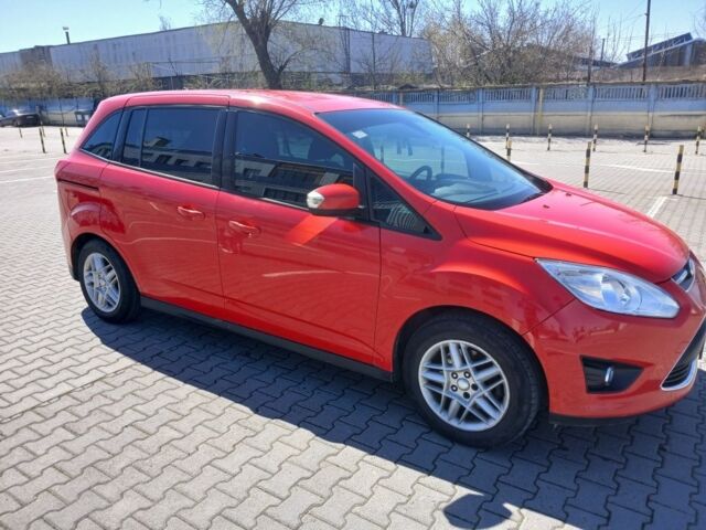 Червоний Форд Сі-Макс, об'ємом двигуна 1.6 л та пробігом 218 тис. км за 8200 $, фото 1 на Automoto.ua