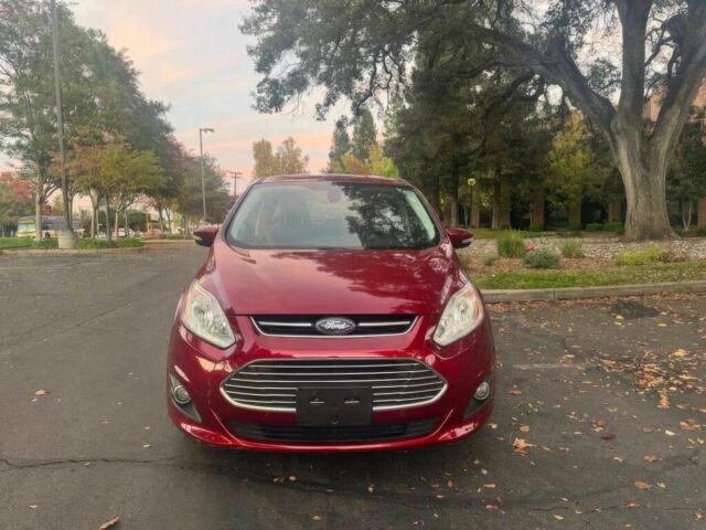 Червоний Форд Сі-Макс, об'ємом двигуна 2 л та пробігом 73 тис. км за 4450 $, фото 1 на Automoto.ua