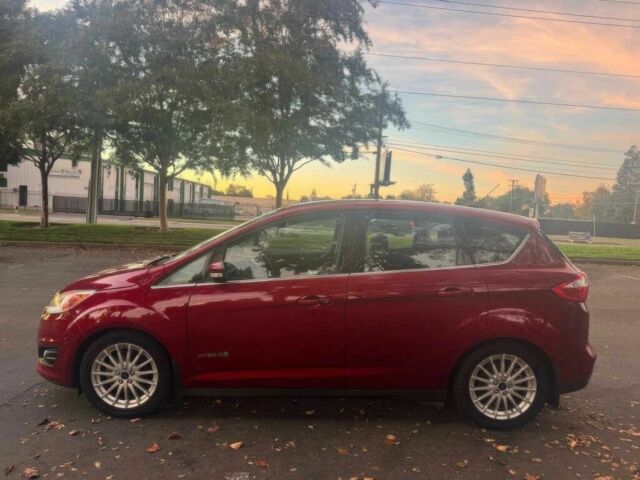 Червоний Форд Сі-Макс, об'ємом двигуна 2 л та пробігом 73 тис. км за 4450 $, фото 3 на Automoto.ua