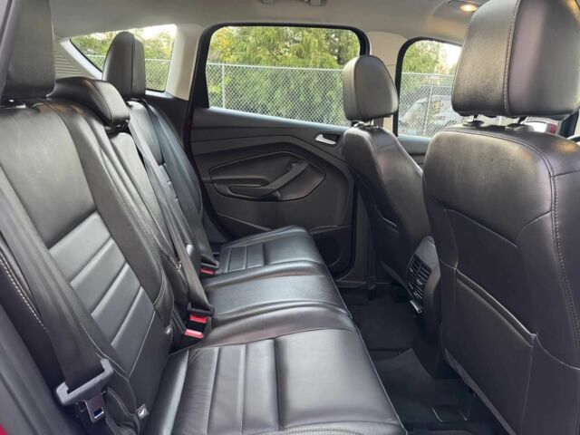 Красный Форд Си-Макс, объемом двигателя 2 л и пробегом 80 тыс. км за 5800 $, фото 12 на Automoto.ua