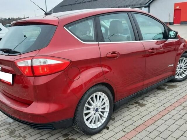 Червоний Форд Сі-Макс, об'ємом двигуна 2 л та пробігом 121 тис. км за 8300 $, фото 2 на Automoto.ua