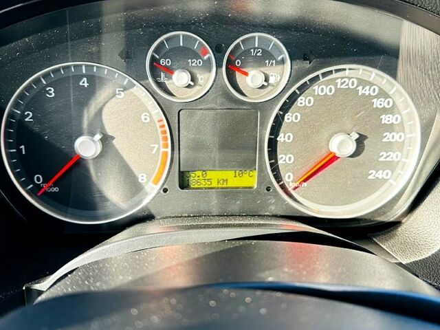 Форд Си-Макс, объемом двигателя 1.8 л и пробегом 118 тыс. км за 4700 $, фото 11 на Automoto.ua